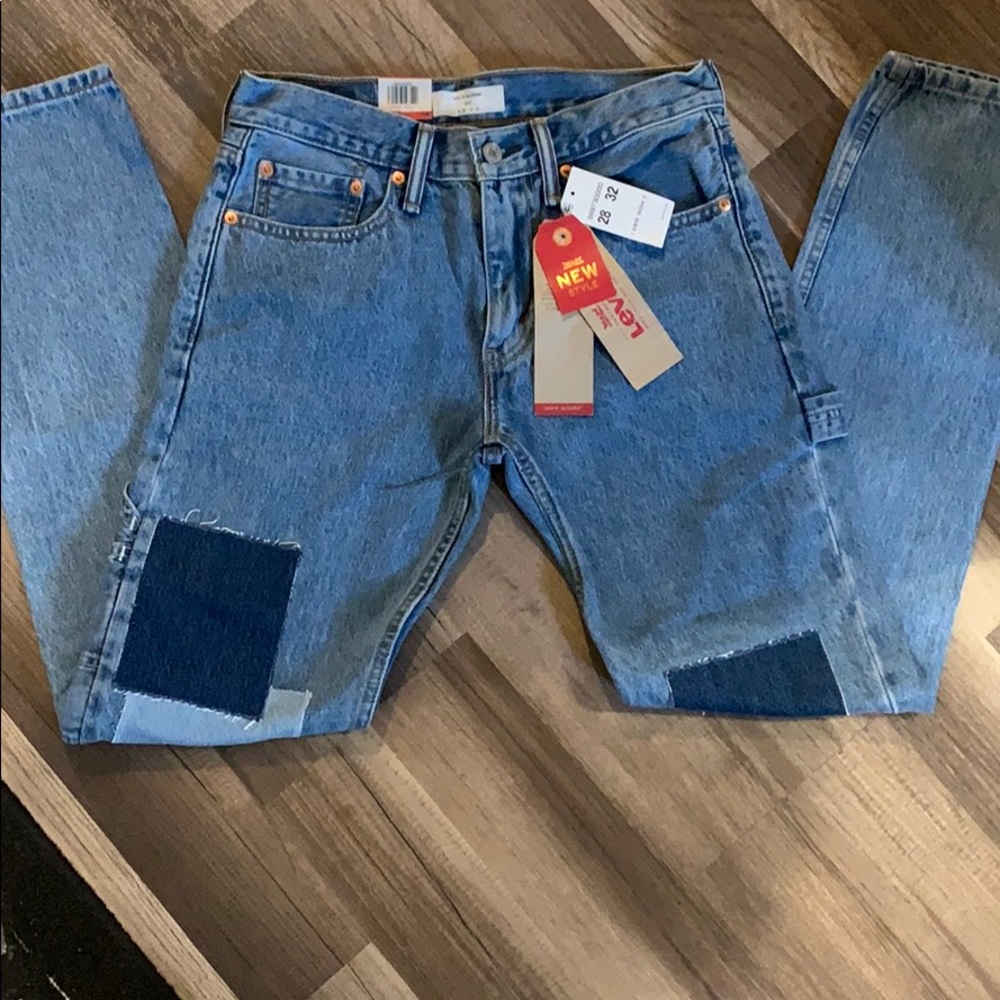 502 Levi’s